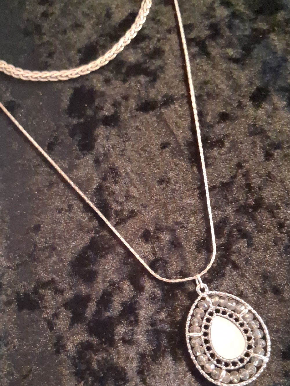 Silver Teardrop Pendant Necklace - Elegant Women's Jewelry 16 & 26in Long